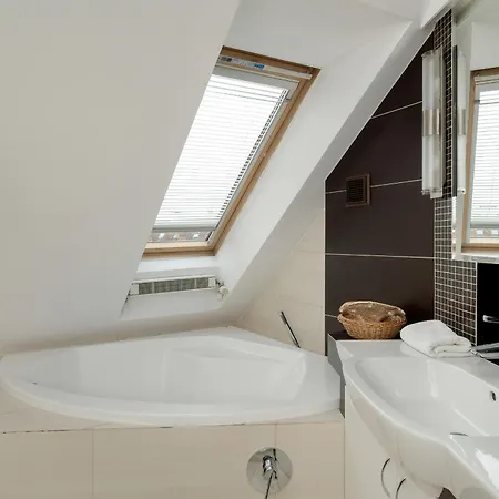 Jasny Dwupoziomowy We Wroclawiu By Renters * Wroclaw