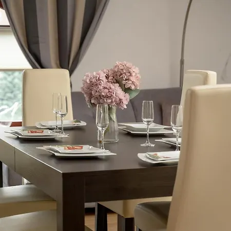 Jasny Dwupoziomowy We Wroclawiu By Renters * Wroclaw