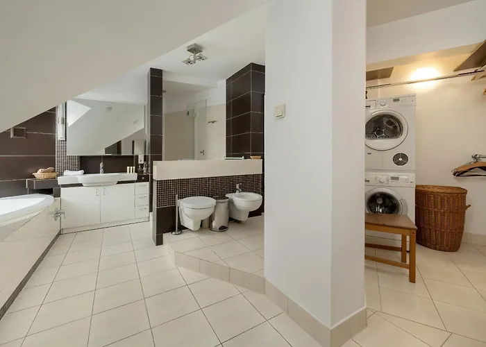 Jasny Dwupoziomowy We Wroclawiu By Renters * Breslau