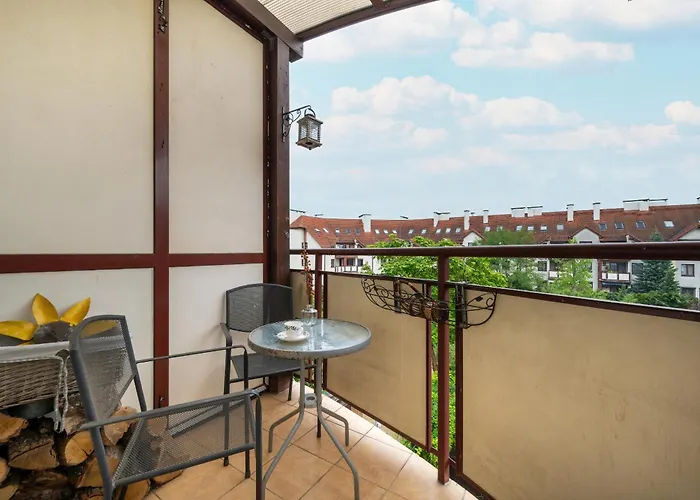 Jasny Dwupoziomowy We Wroclawiu By Renters Apartment