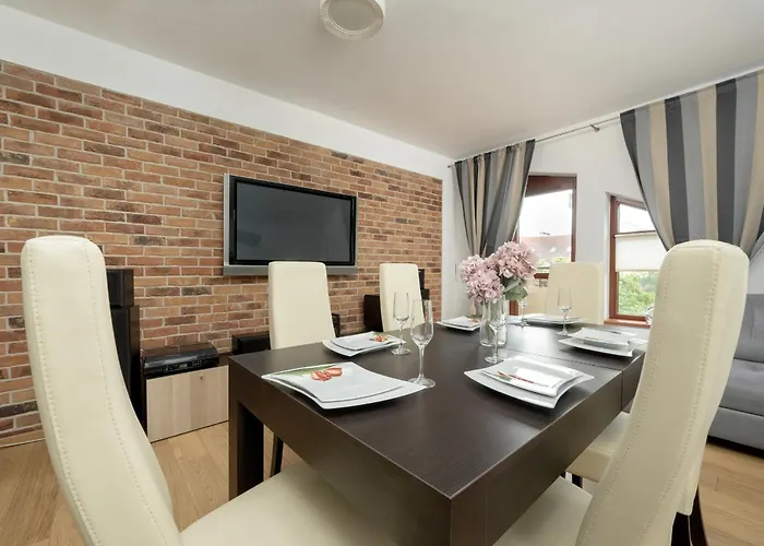 Jasny Dwupoziomowy We Wroclawiu By Renters Apartment *