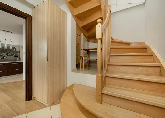 Jasny Dwupoziomowy We Wroclawiu By Renters Apartment *