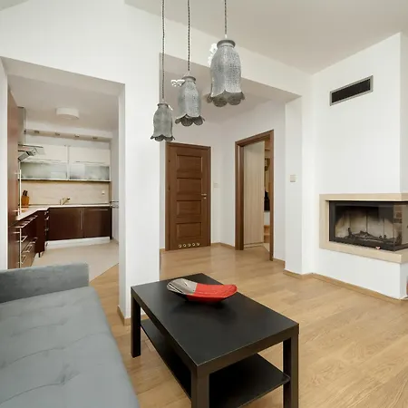 Jasny Dwupoziomowy We Wroclawiu By Renters Apartment Wroclaw