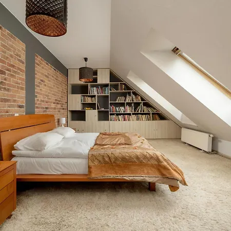 Lejlighed Jasny Dwupoziomowy We Wroclawiu By Renters *